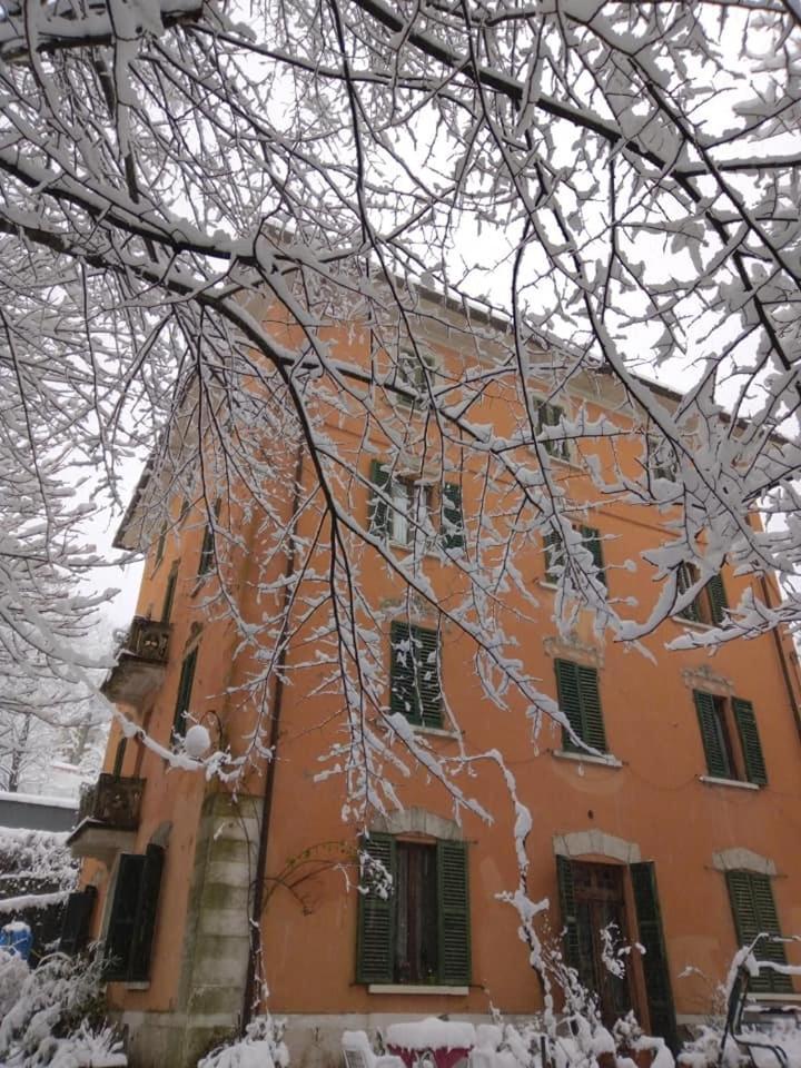 Albergo Ristorante Guidi Пистойя Экстерьер фото